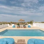 Villa White Cocoon Exclusive