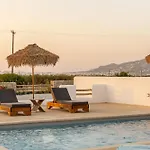 White Cocoon Exclusive Villa *