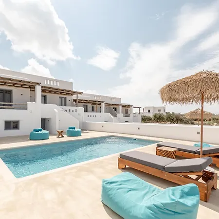 Willa White Cocoon Exclusive