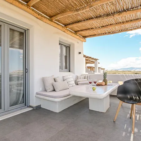 White Cocoon Exclusive *