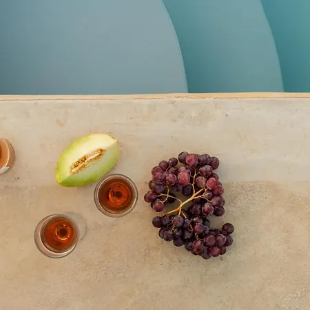 White Cocoon Exclusive * Agia Anna (Naxos)