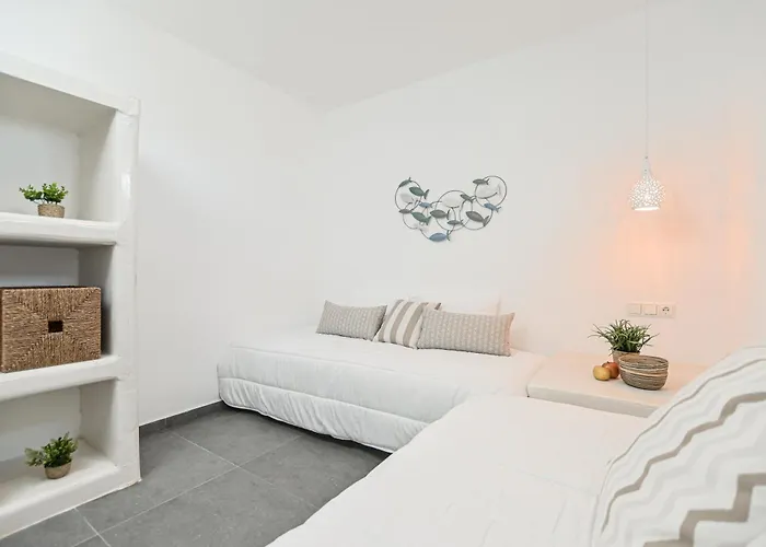 White Cocoon Exclusive Villa *