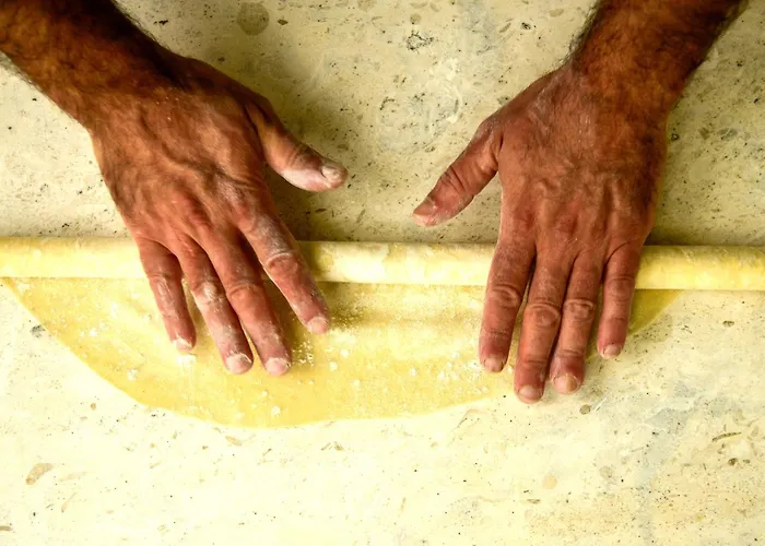 White Cocoon Exclusive *